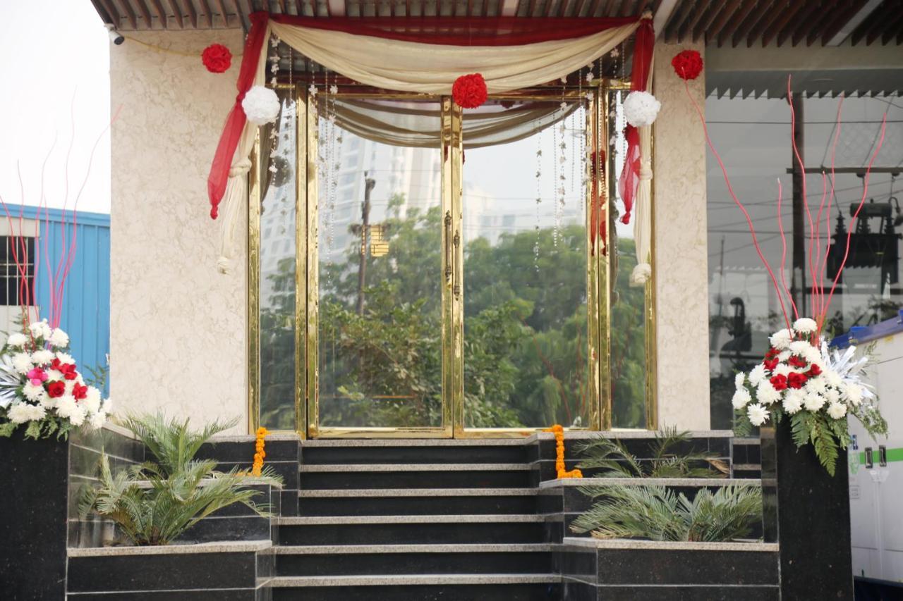 Awadh Inn Noida Exteriör bild